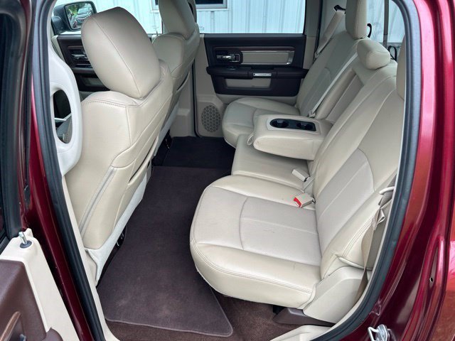 Used 2018 RAM 1500 Laramie AWD/4WD image 43