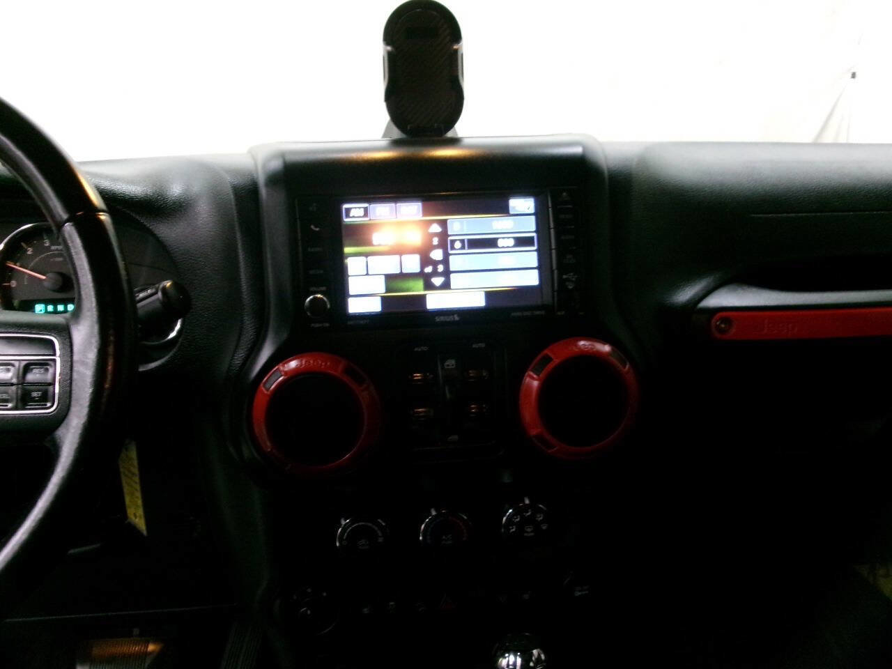 Used 2017 Jeep Wrangler Unlimited Rubicon w/ Cold Weather Group image 35