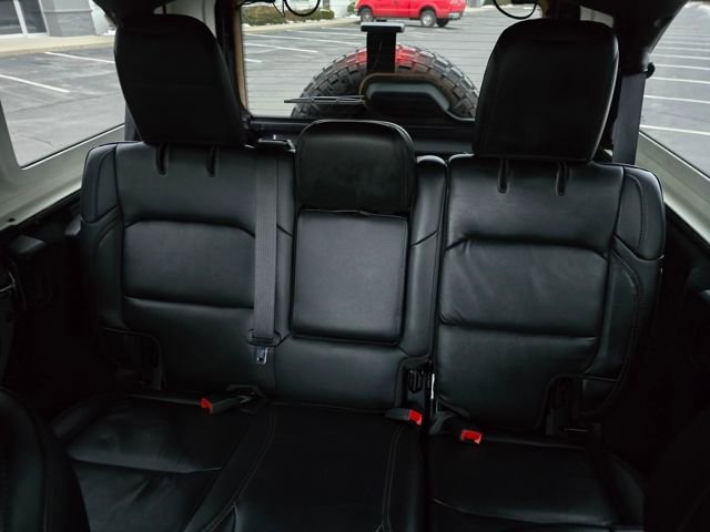 Used 2023 Jeep Wrangler Unlimited Rubicon 392 AWD/4WD image 52