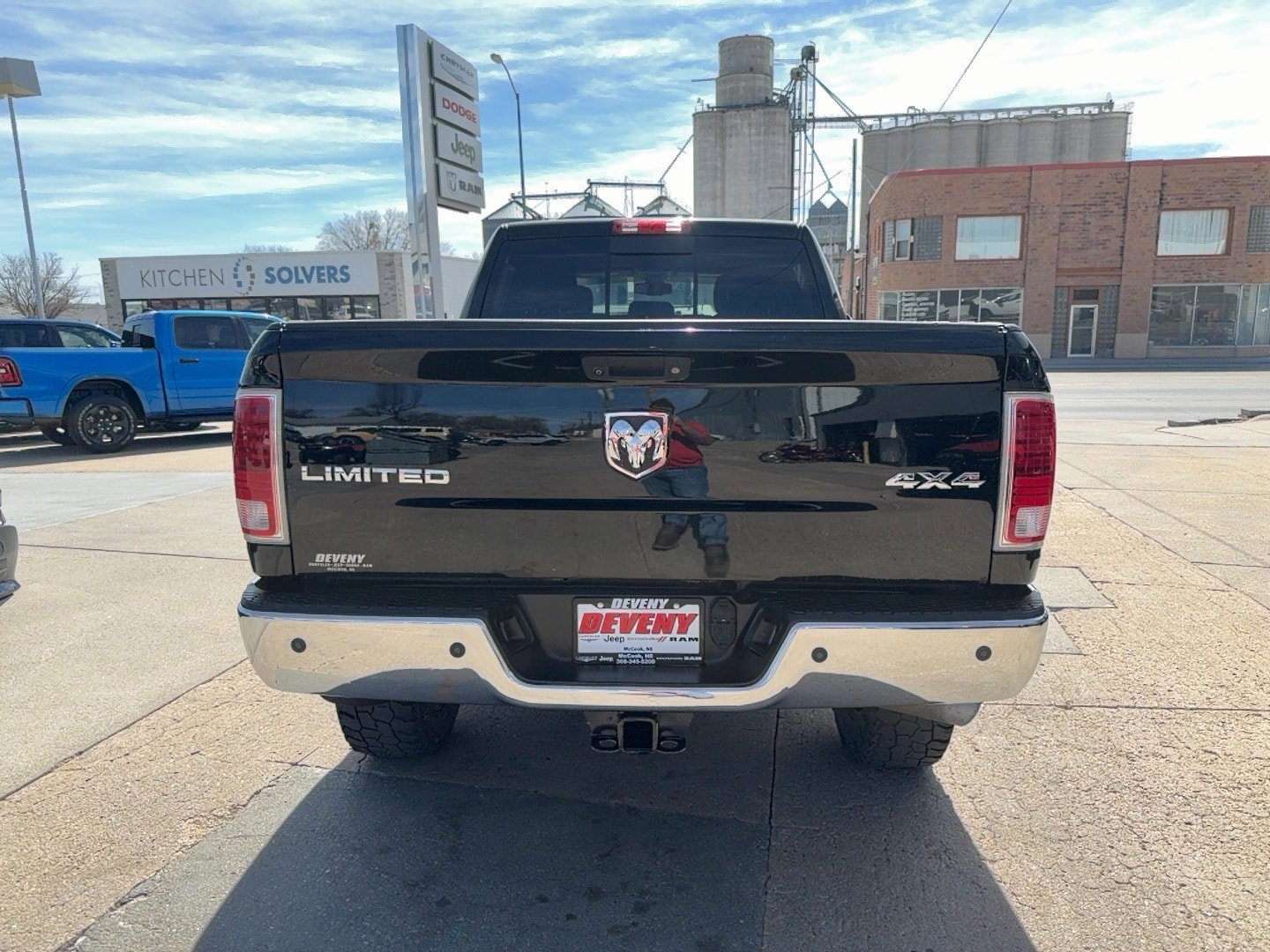 Used 2014 RAM 2500 Limited AWD/4WD image 7