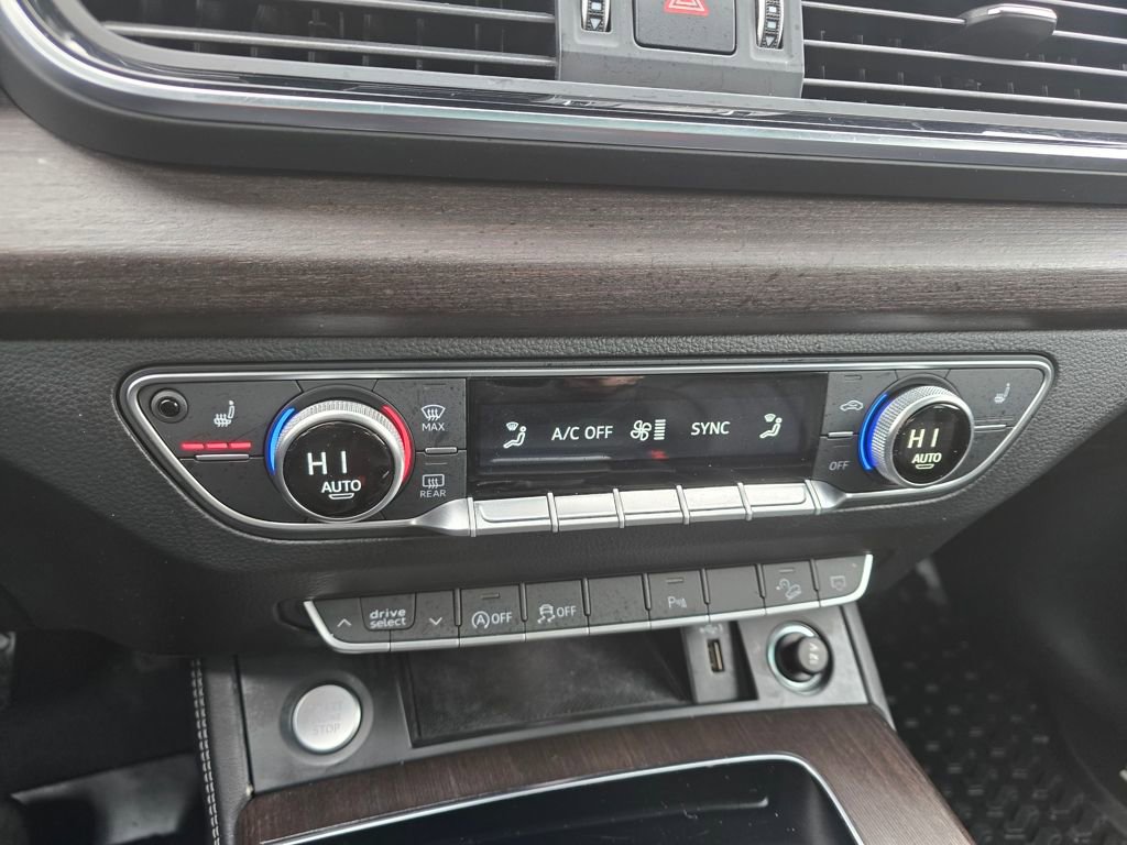 Used 2022 Audi Q5 2.0T Premium Plus w/ Premium Plus Package image 26