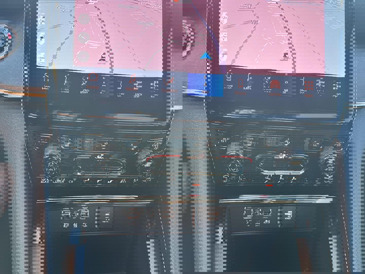 New 2025 Jeep Grand Cherokee L Limited w/ Black Appearance Package image 20