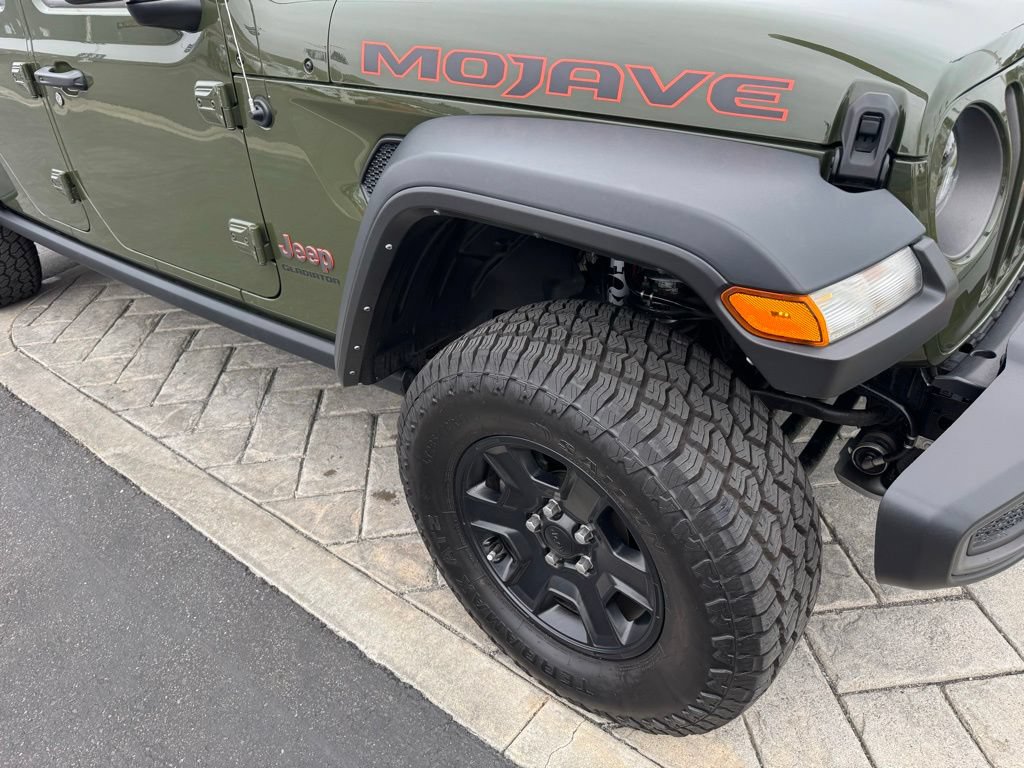 Used 2022 Jeep Gladiator Mojave AWD/4WD image 6