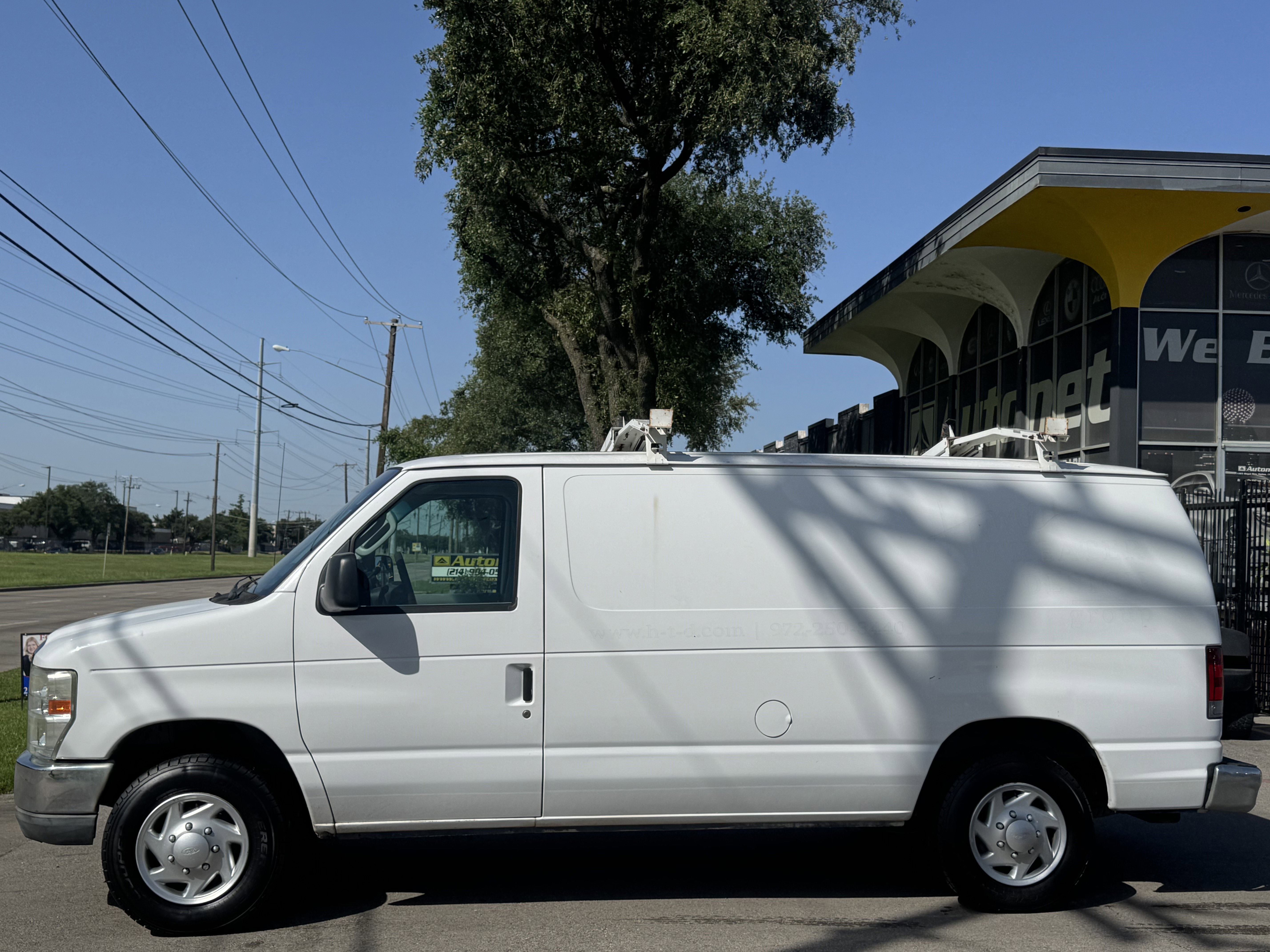 Used 2011 Ford E-150 and Econoline 150 w/ Commercial Cargo Van Pkg image 2