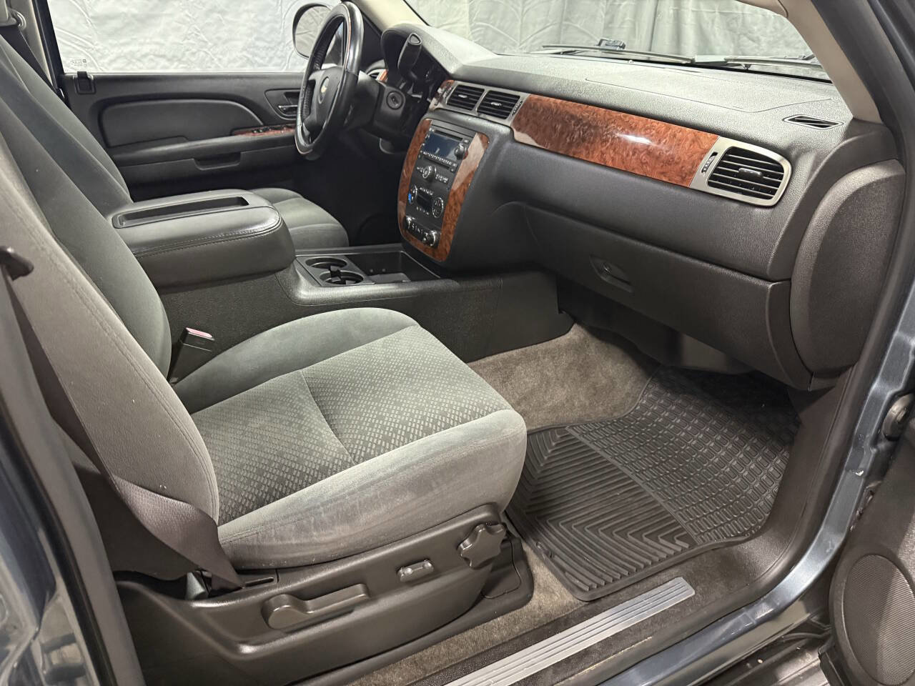 Used 2008 Chevrolet Tahoe LT w/ Convenience Package 1 image 14