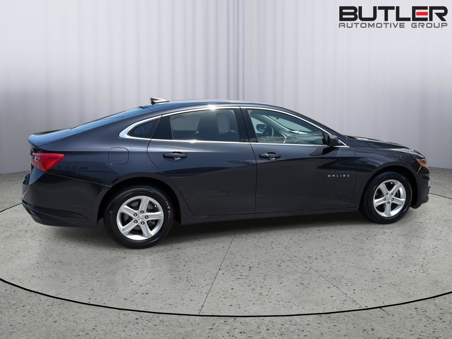 Used 2022 Chevrolet Malibu LS FWD image 7