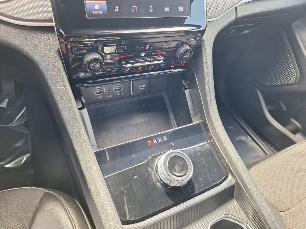 Used 2024 Jeep Grand Cherokee L Laredo AWD/4WD image 16