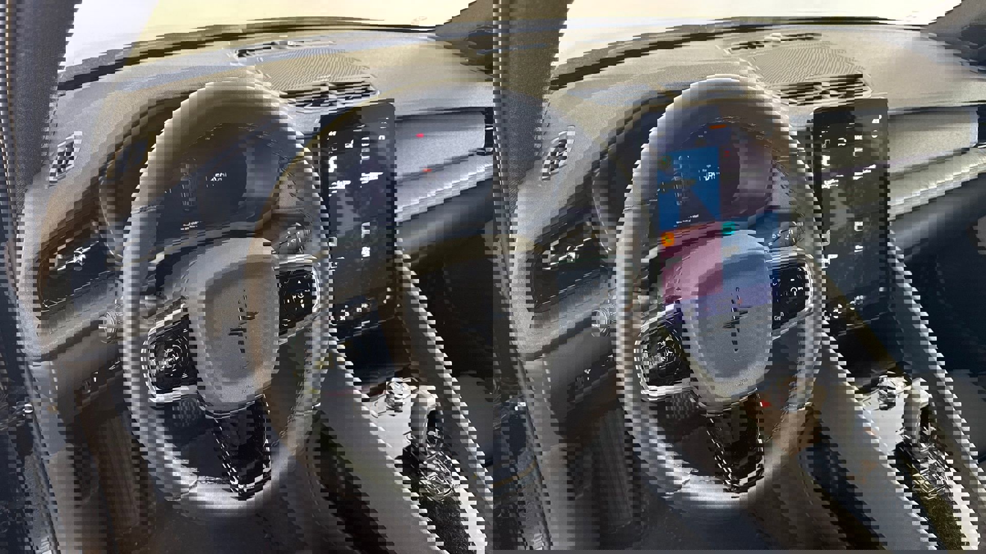 Certified 2022 Polestar Polestar 2 w/ Plus Package image 9