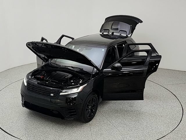 Certified 2024 Land Rover Range Rover Velar Dynamic SE AWD/4WD image 39