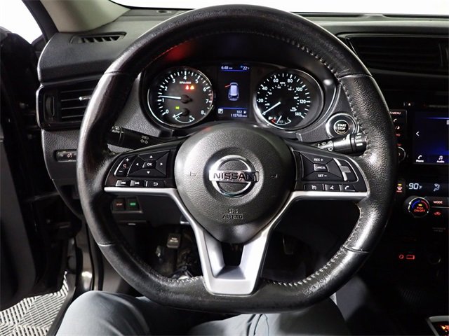 Used 2020 Nissan Rogue SV image 29