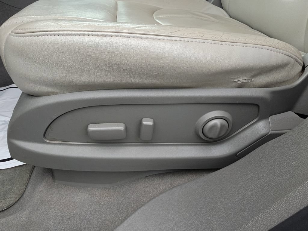 Certified 2016 Chevrolet Traverse LT FWD image 22