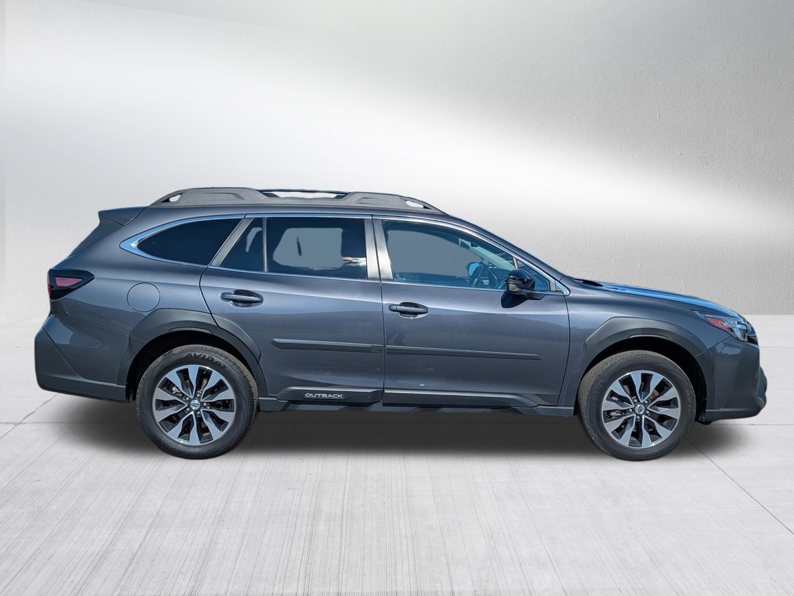 Used 2024 Subaru Outback Limited XT AWD/4WD image 8