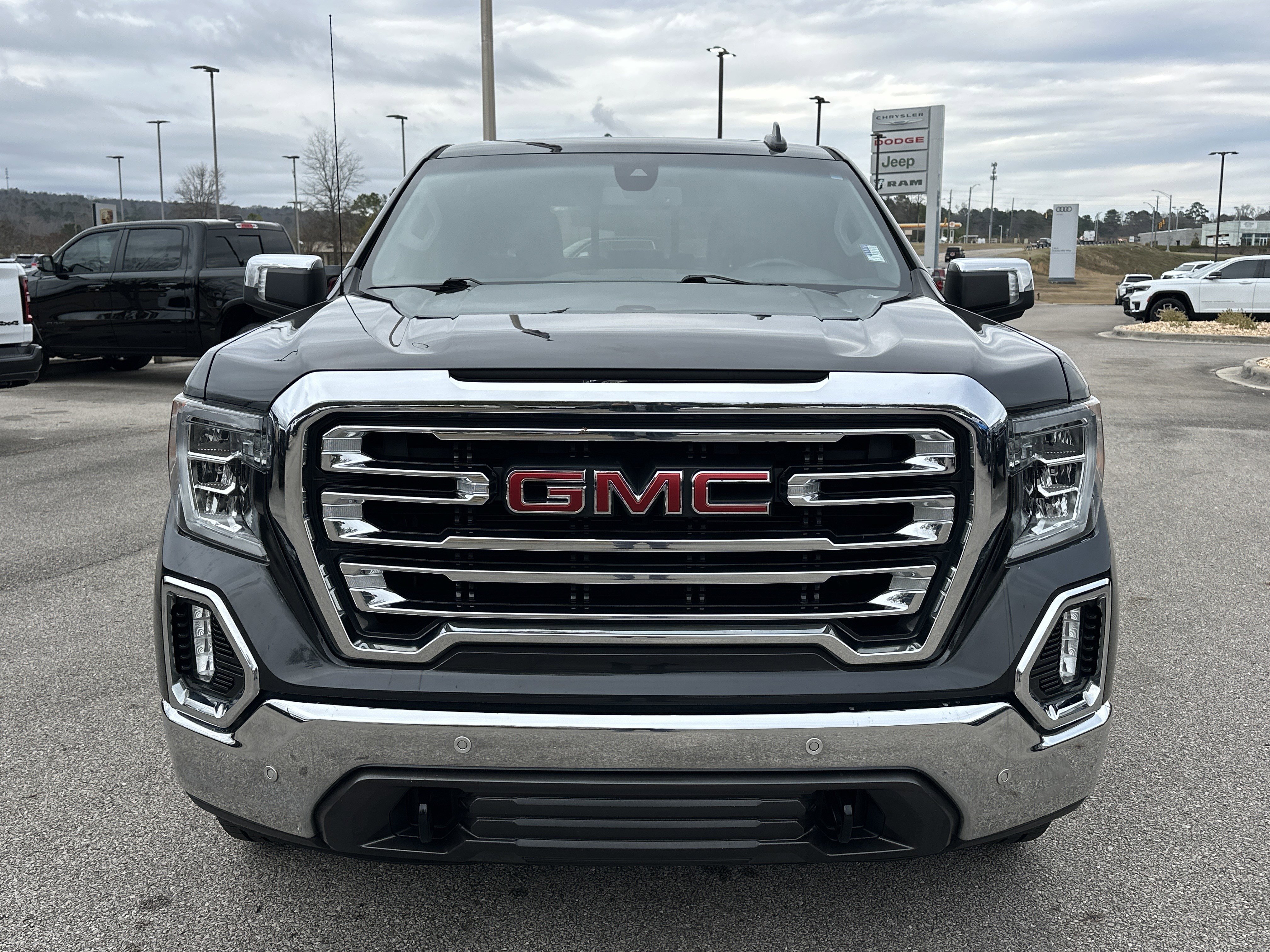 Used 2020 GMC Sierra 1500 SLT w/ SLT Premium Plus Package image 2