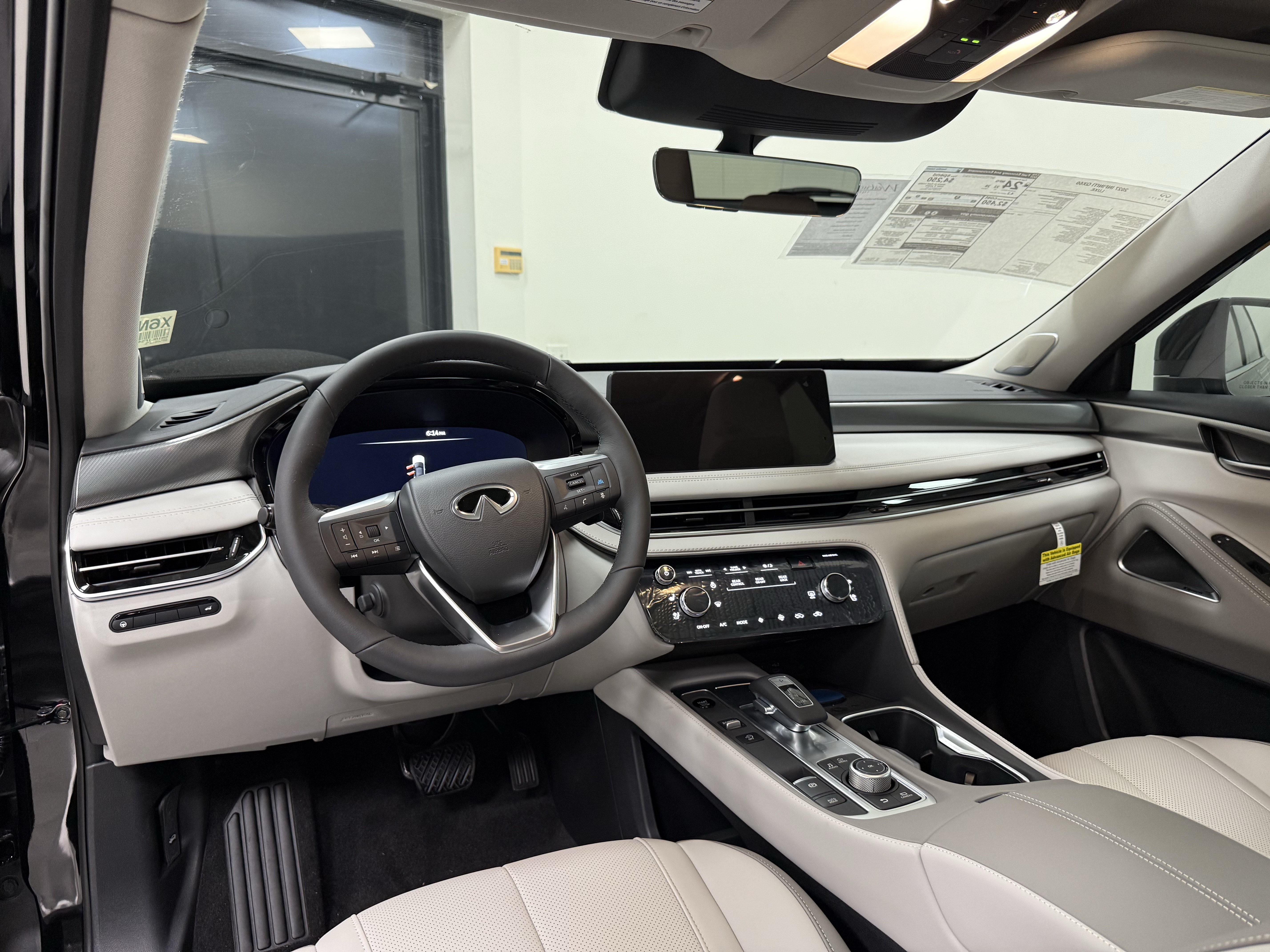 Certified 2027 INFINITI QX60 Luxe w/ Cargo Package FWD image 17