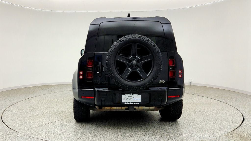 Used 2020 Land Rover Defender 110 SE AWD/4WD image 6