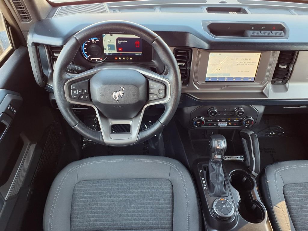 Used 2023 Ford Bronco Outer Banks image 6