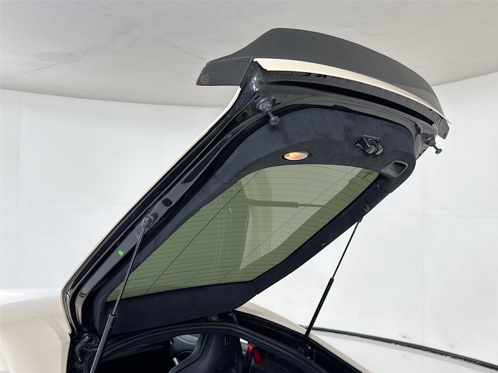 Used 2014 Ferrari F12 Berlinetta image 26