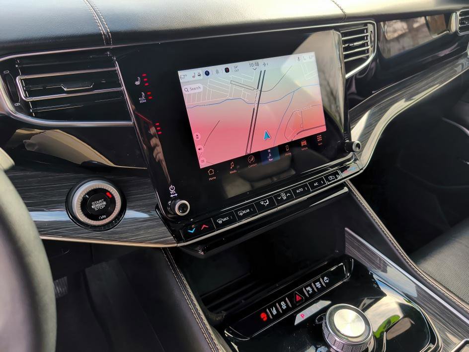 Used 2022 Jeep Wagoneer Series II w/ Flexible Seating Group image 24