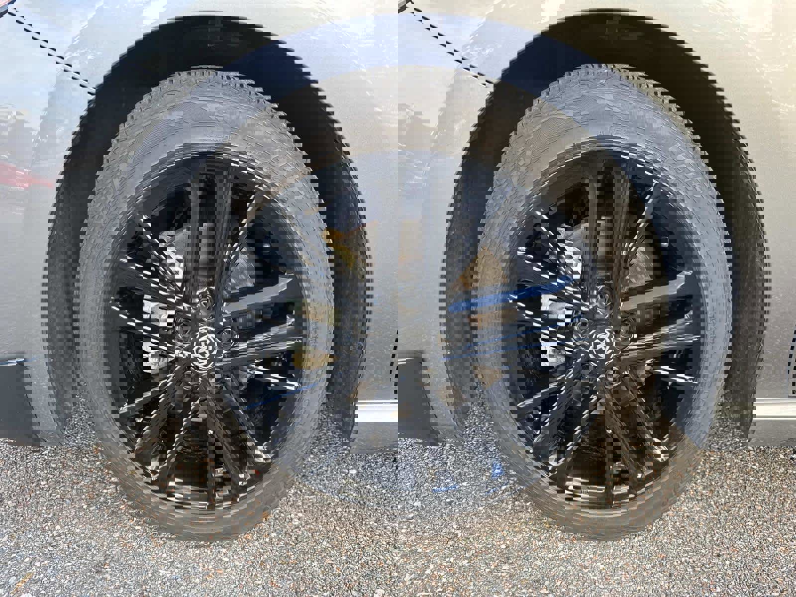 Used 2025 Toyota Camry SE image 10