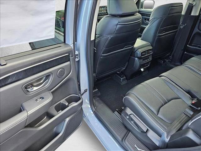 New 2025 Honda Pilot Elite image 9
