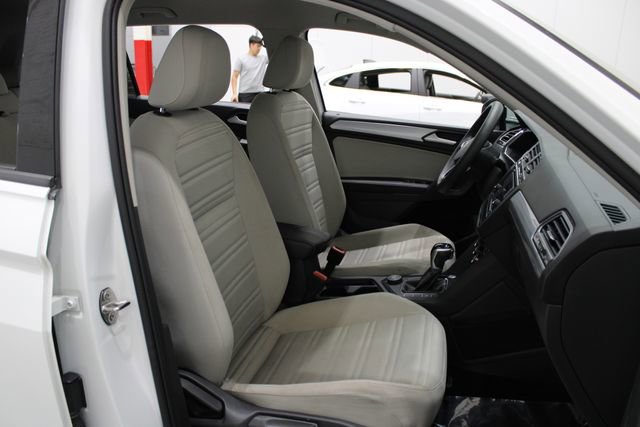 Used 2022 Volkswagen Tiguan S image 14