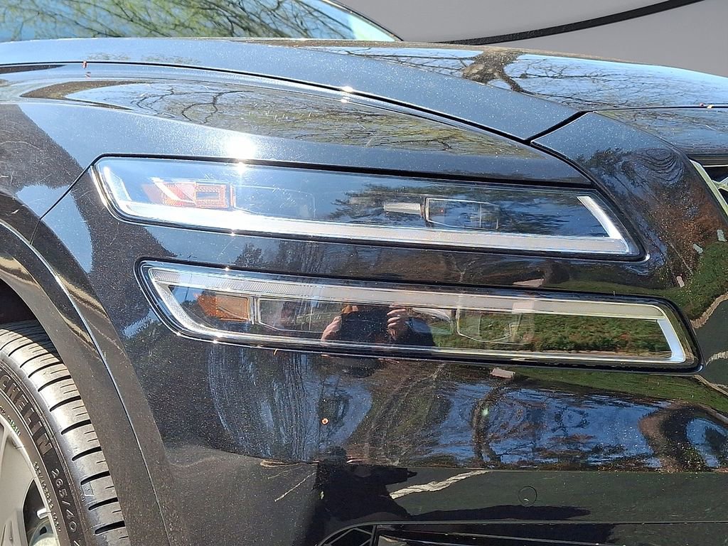 Used 2024 Genesis GV80 2.5T w/ Prestige Package image 28