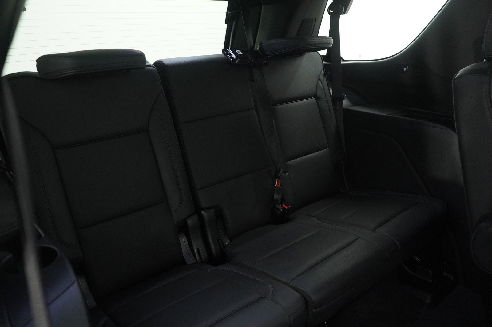 Used 2021 GMC Yukon Denali w/ Denali Ultimate Package image 14