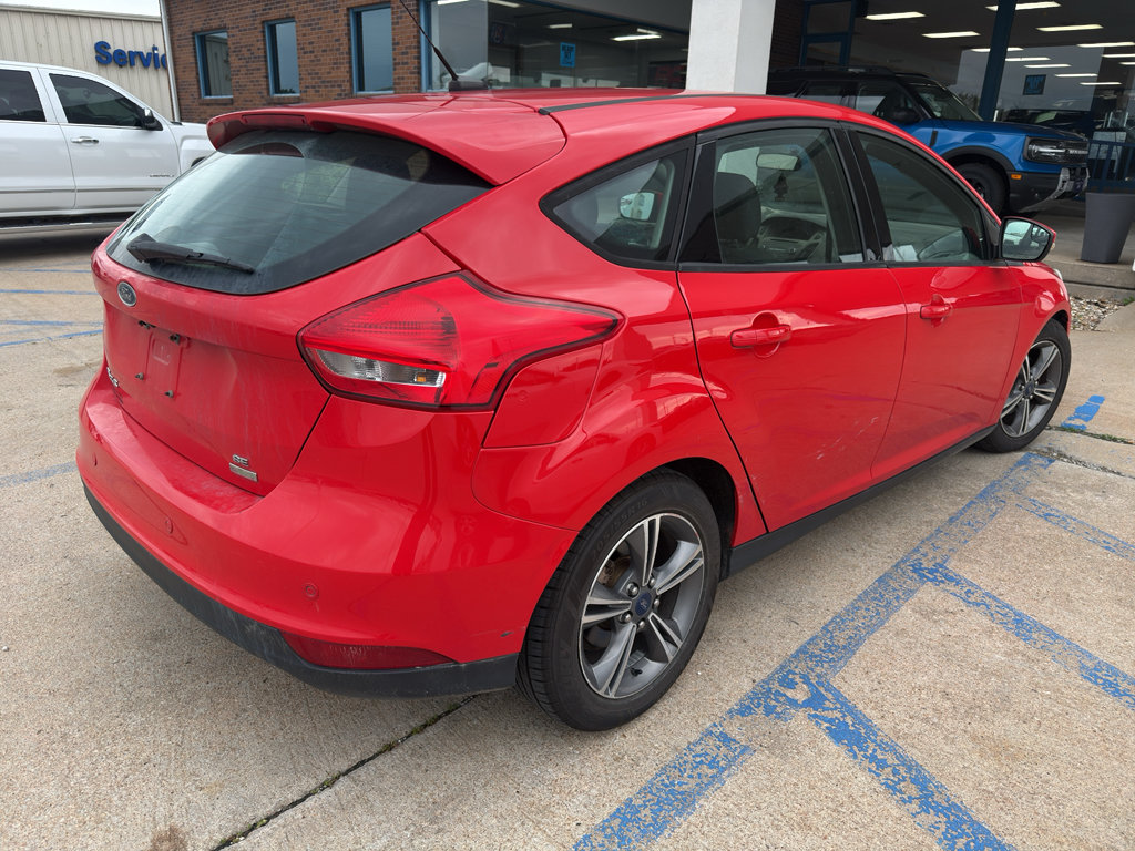 Used 2016 Ford Focus SE FWD image 5