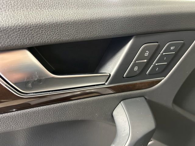 Used 2018 Audi Q5 2.0T Premium Plus w/ Premium Plus Package image 22
