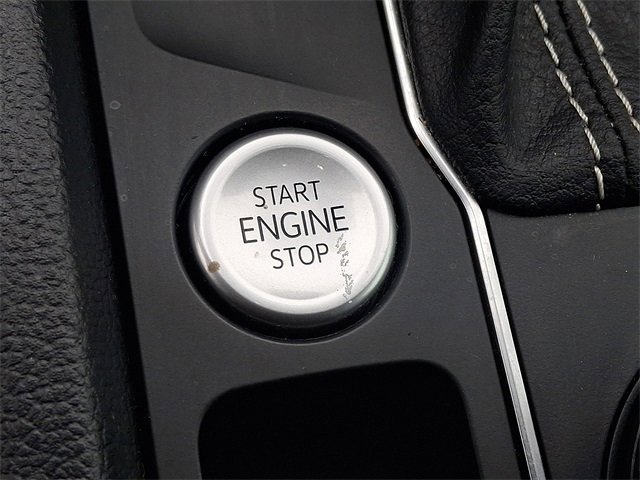 Certified 2023 Volkswagen Atlas SE image 25