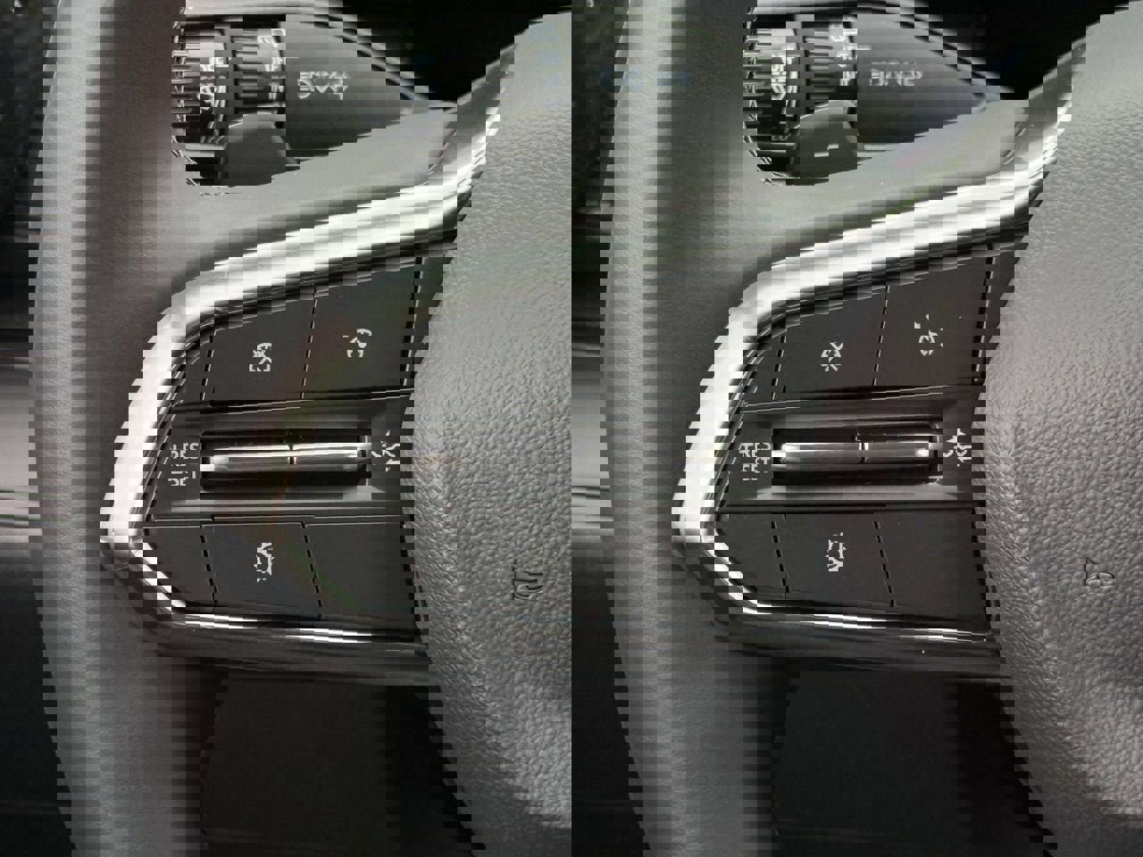 New 2026 Chevrolet Equinox LT w/ Safety and Technology Package image 13