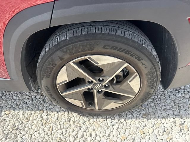 Used 2025 Hyundai Tucson SEL FWD image 11