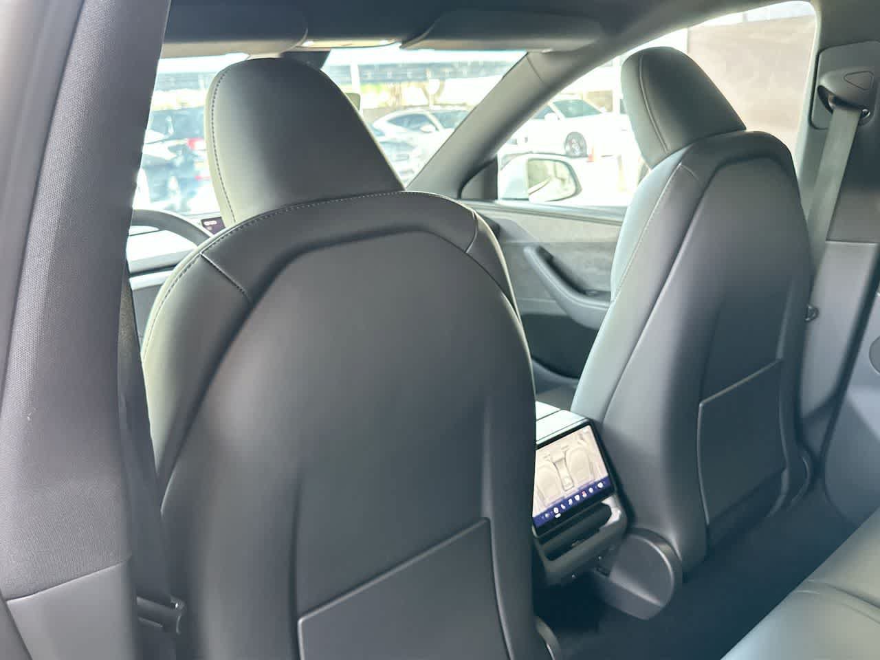 Used 2026 Tesla Model Y AWD image 23