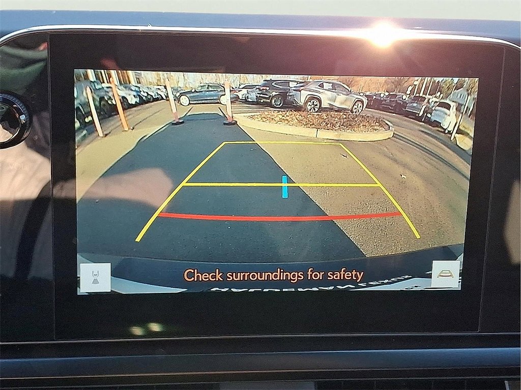 Used 2025 Lexus UX 300h AWD image 19