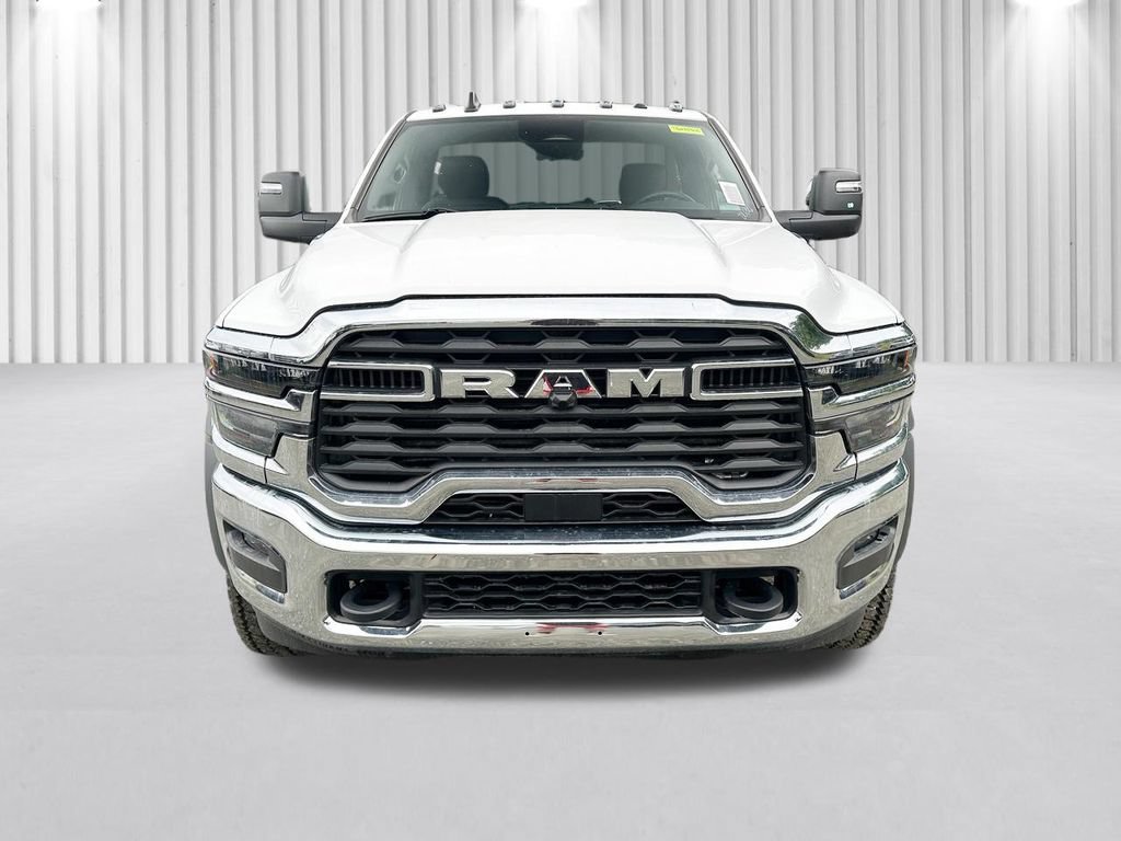 New 2026 RAM 5500 Tradesman w/ Chrome Appearance Group AWD/4WD image 11