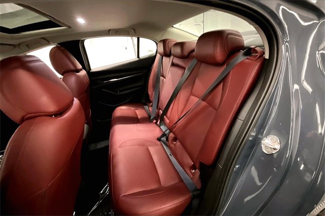 Used 2024 MAZDA MAZDA3 s image 21