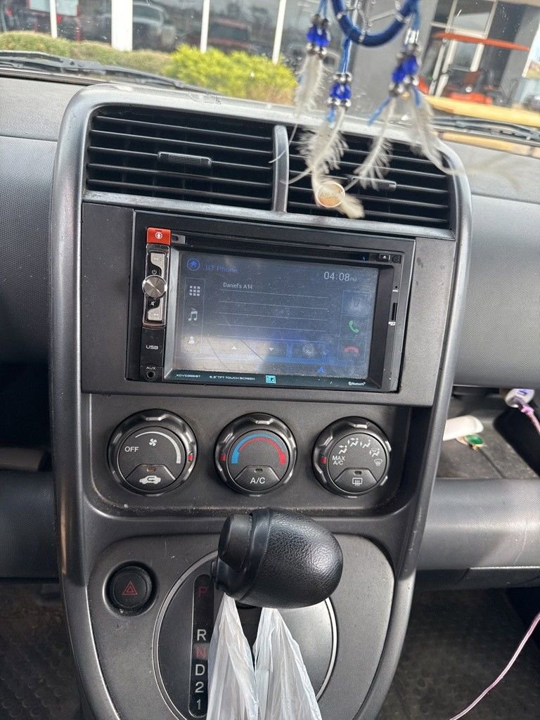 Used 2005 Honda Element EX image 10