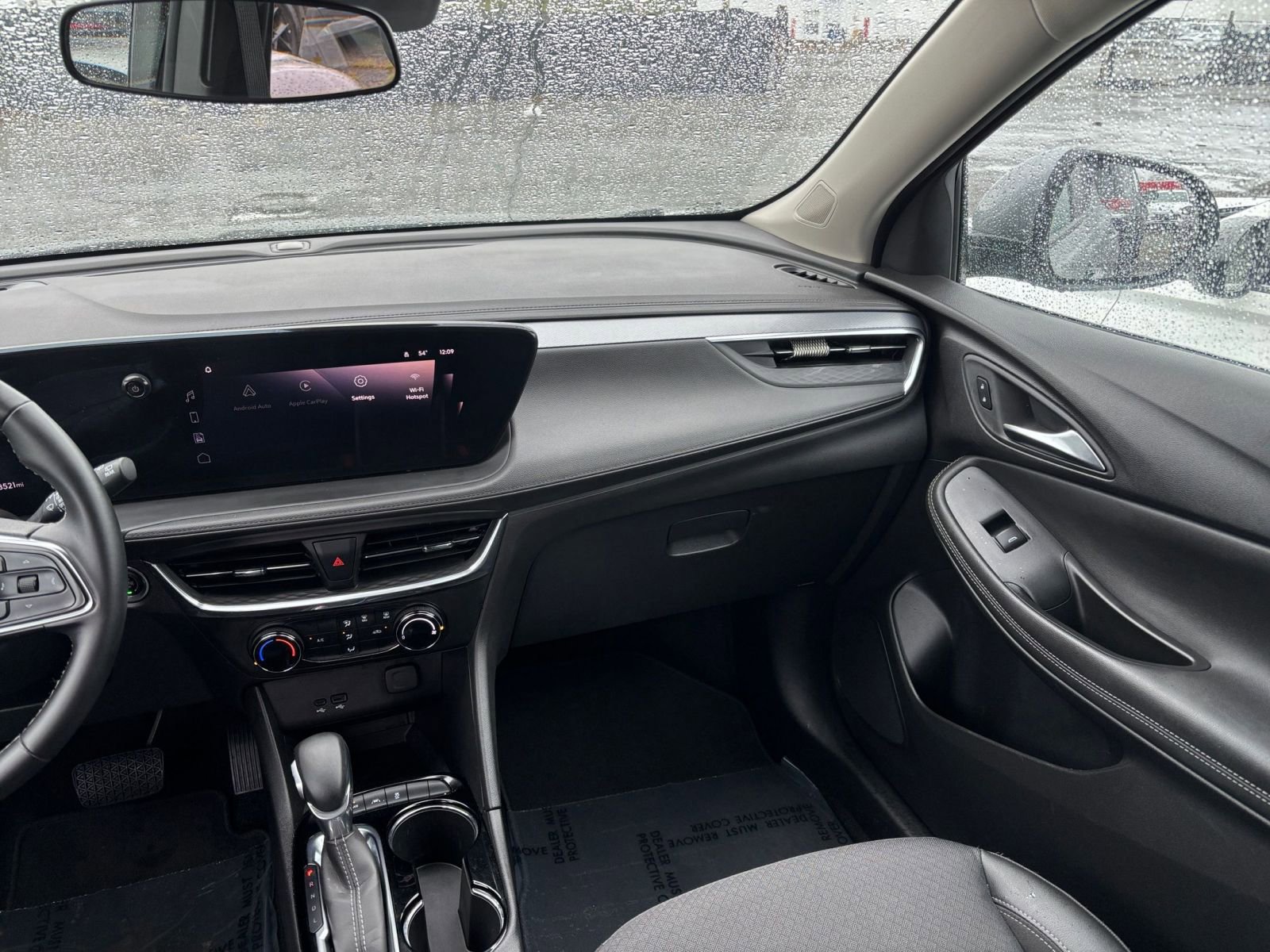Used 2025 Buick Encore GX Preferred AWD/4WD image 33