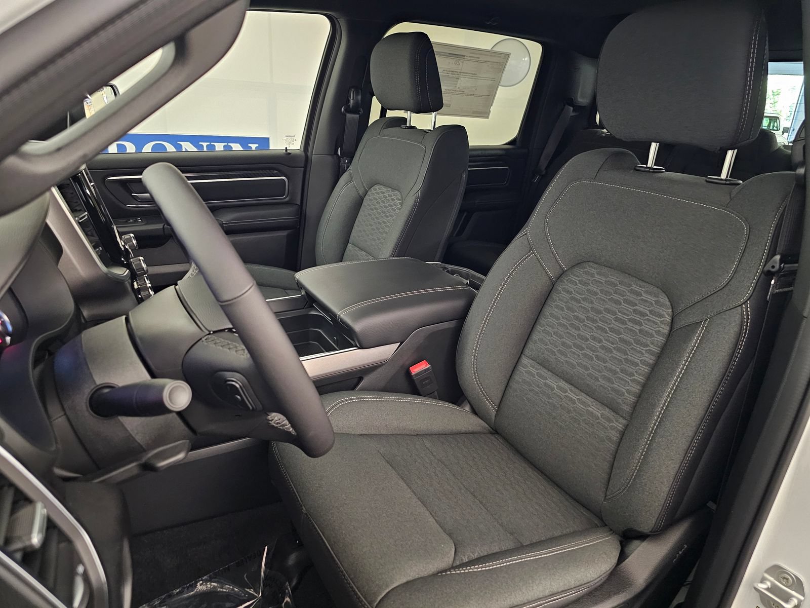 New 2026 RAM 1500 Big Horn AWD/4WD image 13