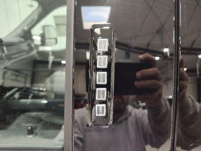New 2026 Ford F350 Lariat w/ Lariat Premium Package image 17