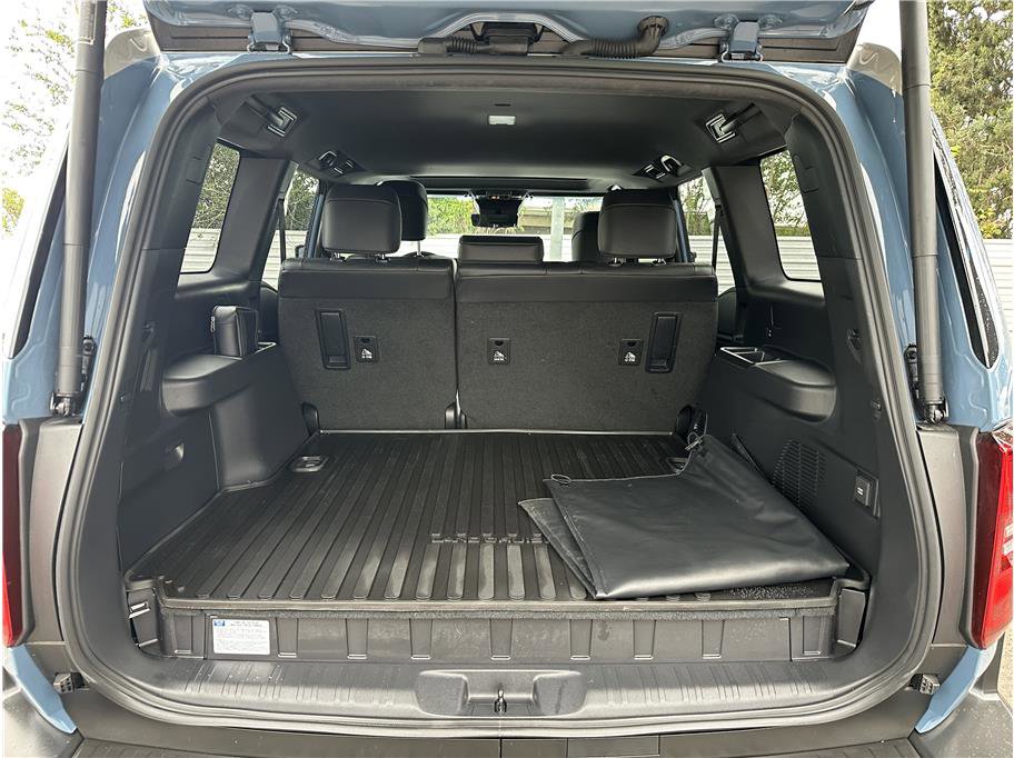 Used 2025 Toyota Land Cruiser w/ Premium Package AWD/4WD image 32