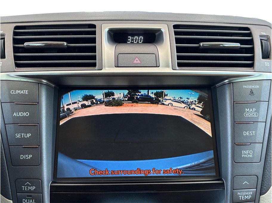 Used 2011 Lexus LS 460 w/ Comfort Pkg RWD image 16