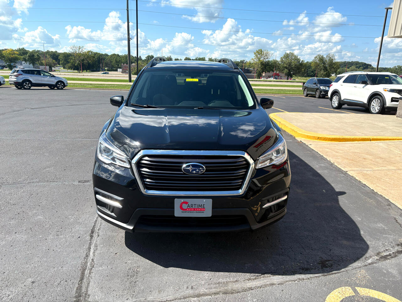 Used 2021 Subaru Ascent Premium image 3