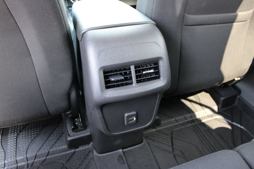 Used 2022 Chevrolet Equinox LT AWD/4WD image 35