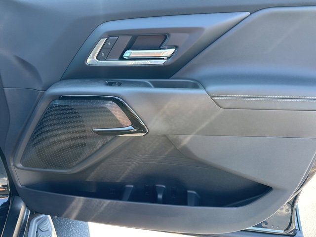 New 2026 Chevrolet Silverado EV LT image 13