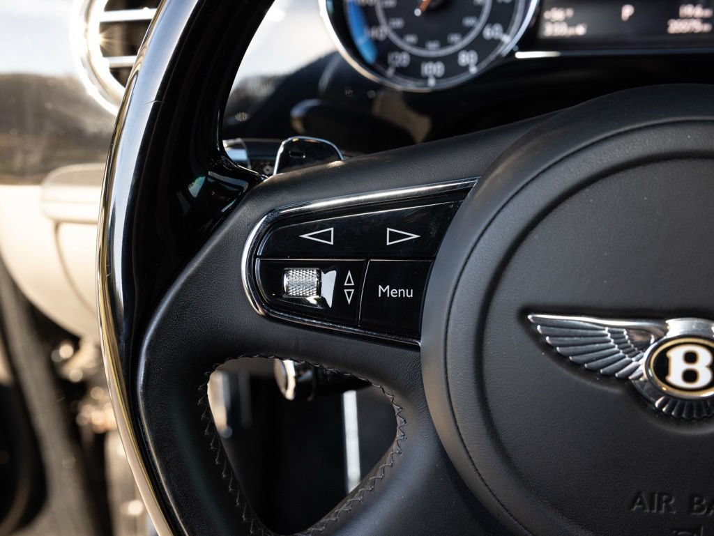 Used 2020 Bentley Mulsanne RWD image 37