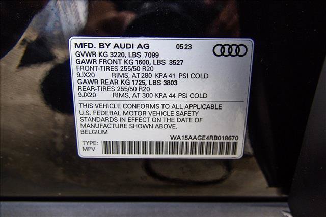 Certified 2024 Audi Q8 e-tron Premium Plus AWD/4WD image 29