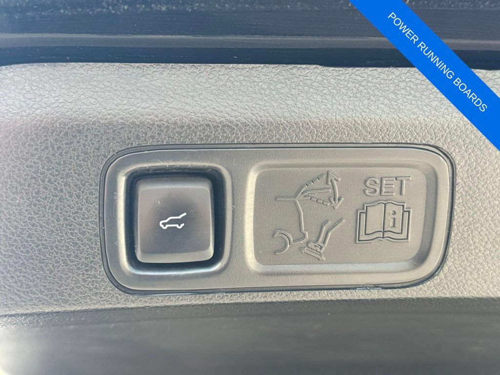 Used 2022 Ford Expedition Limited AWD/4WD image 18
