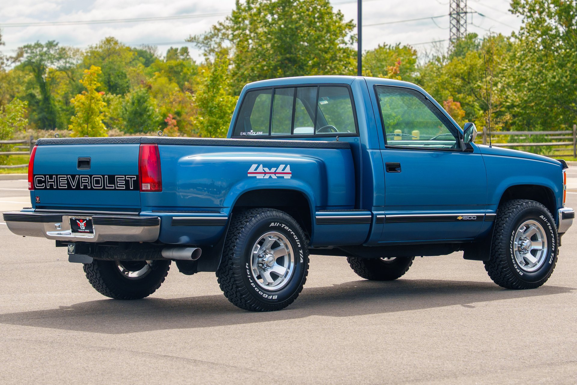 Used 1990 Chevrolet Silverado 1500 4x4 Regular Cab image 10