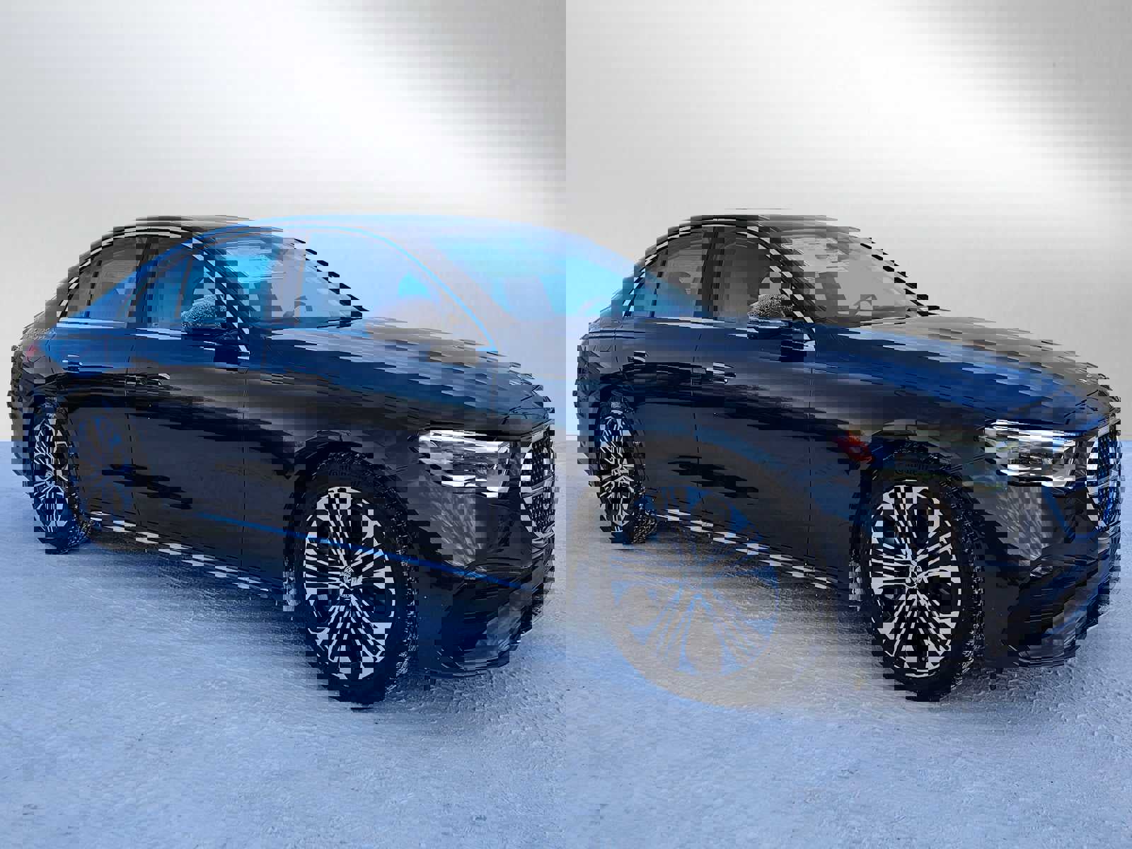 Used 2025 Mercedes-Benz E 450 4MATIC Sedan image 7